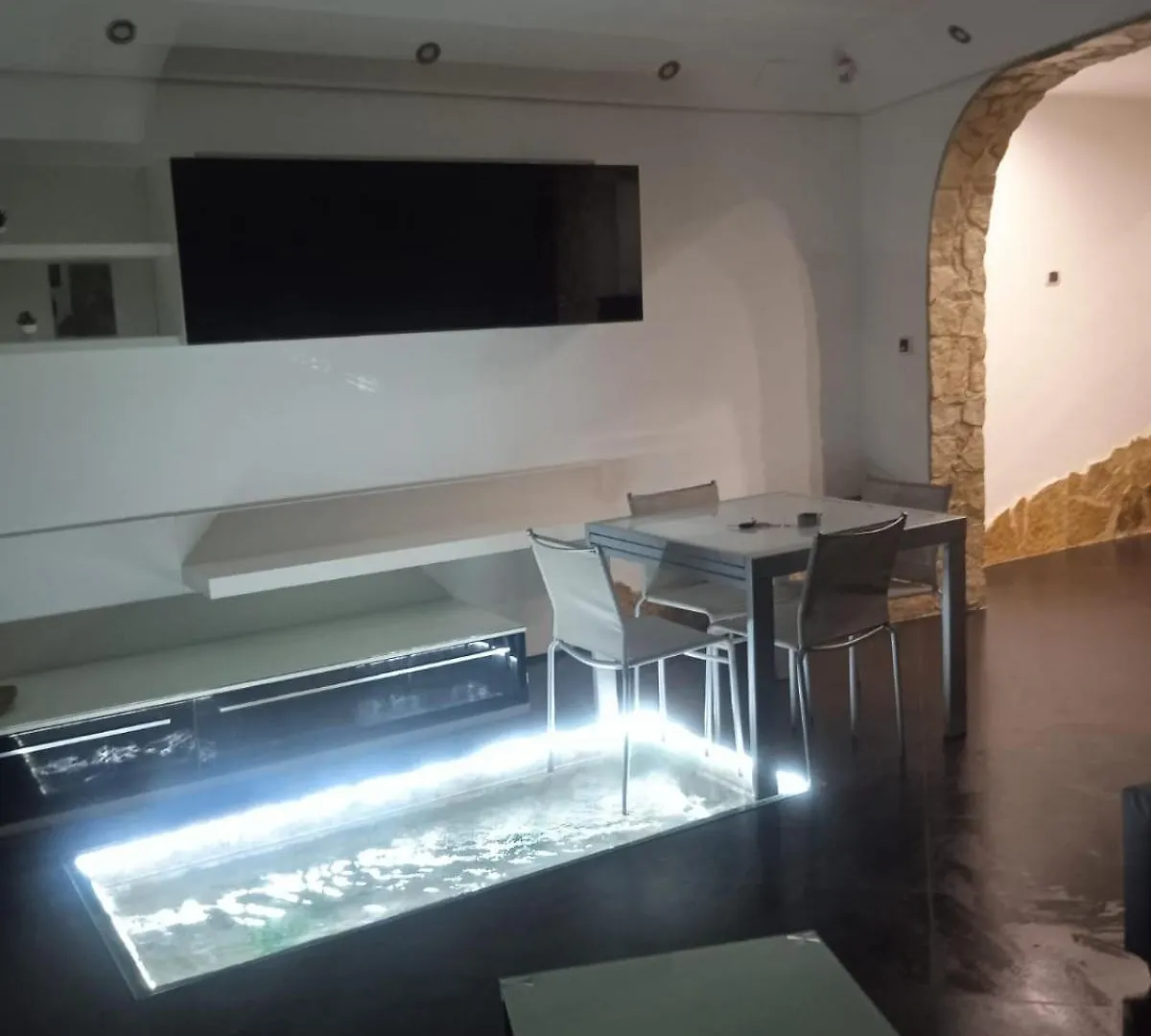 Jo'S Space Catania 0*,